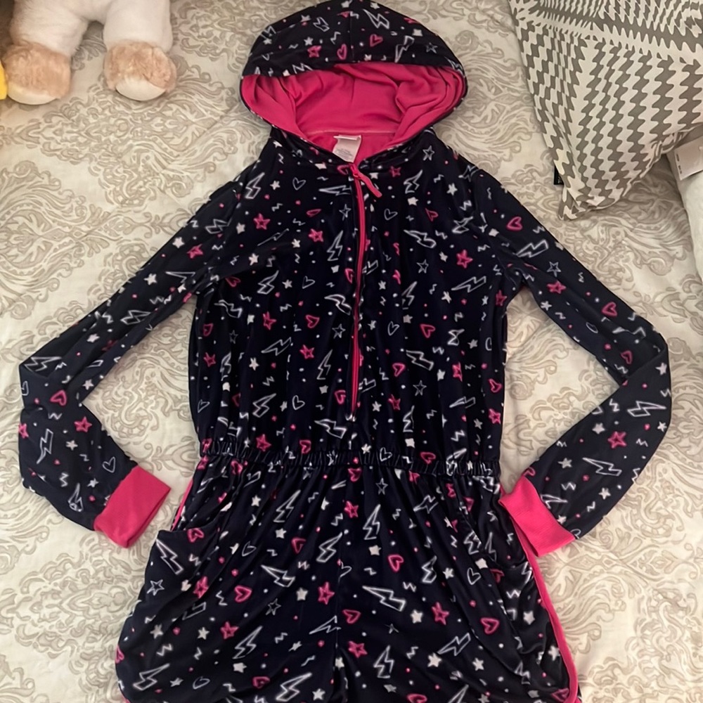 Romper pjs - soft with pockets and a hood